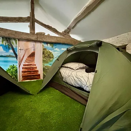 Les Flots De Atypique Avec Vue Barzan