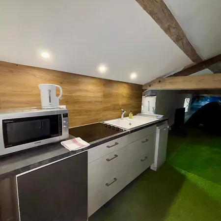 Apartment Les Flots De Atypique Avec Vue Barzan