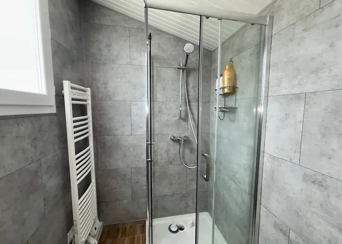 Les Flots De Atypique Avec Vue